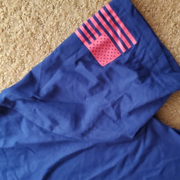 Under armor freedom T-shirt - size extra large - Picture 9 of 10